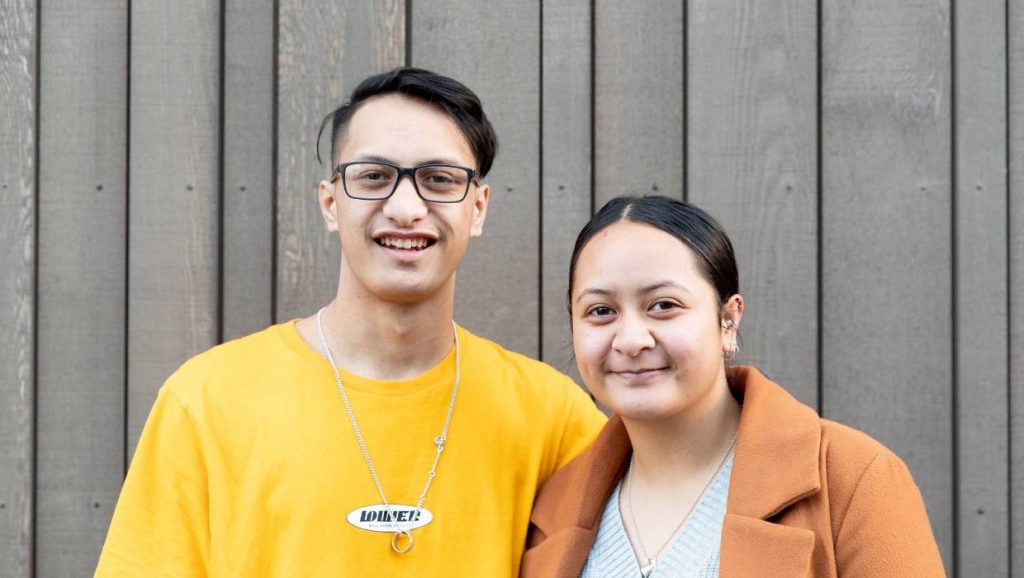 Waikato Times: Hawea and Lahaina Solomon – were both recipients of the Graeme Dingle Foundation's outstanding peer mentor awards.